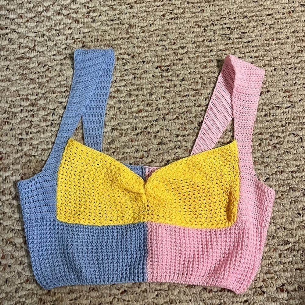 Color Blocked Sweater Top